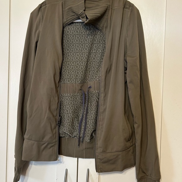 Lululemon rare Raja reversible jacket - Picture 3 of 6